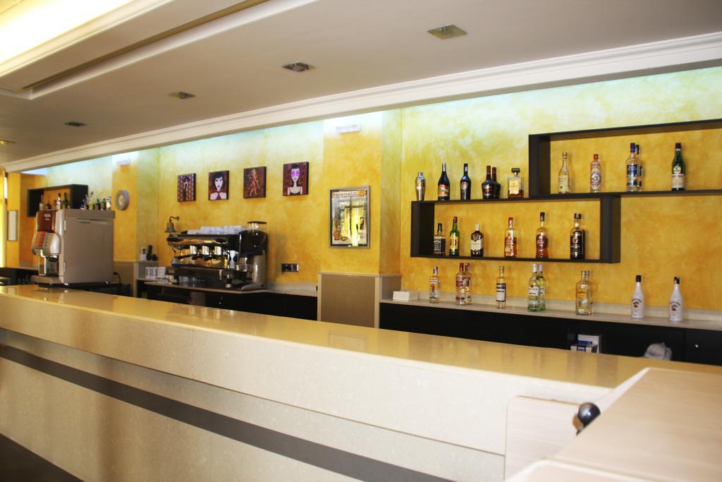 Hotel Esplai Калея Екстериор снимка