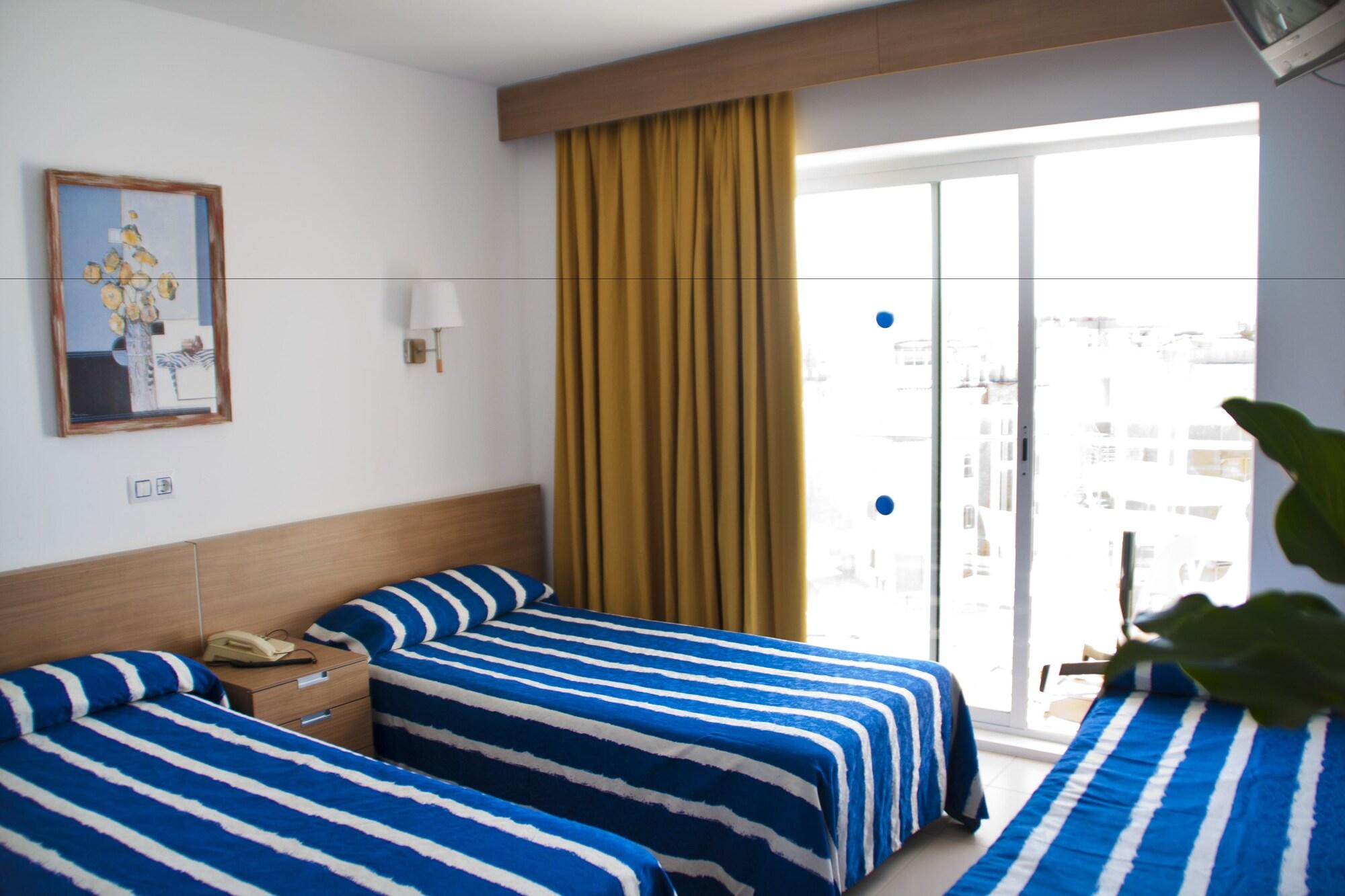 Hotel Esplai Калея Екстериор снимка
