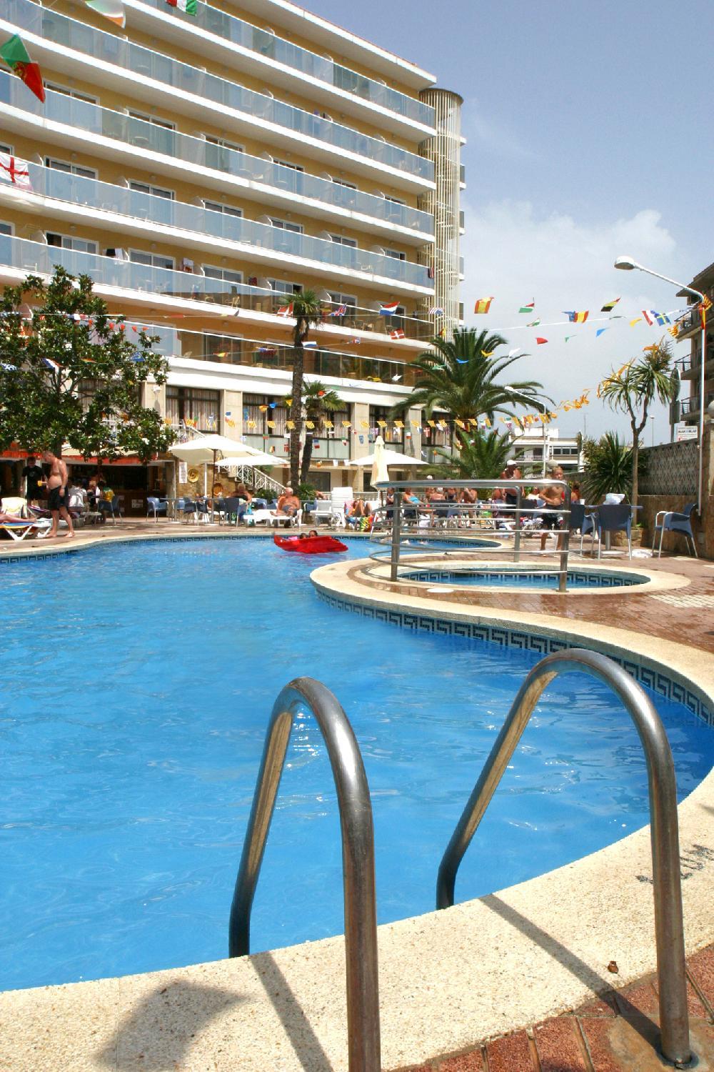 Hotel Esplai Калея Екстериор снимка